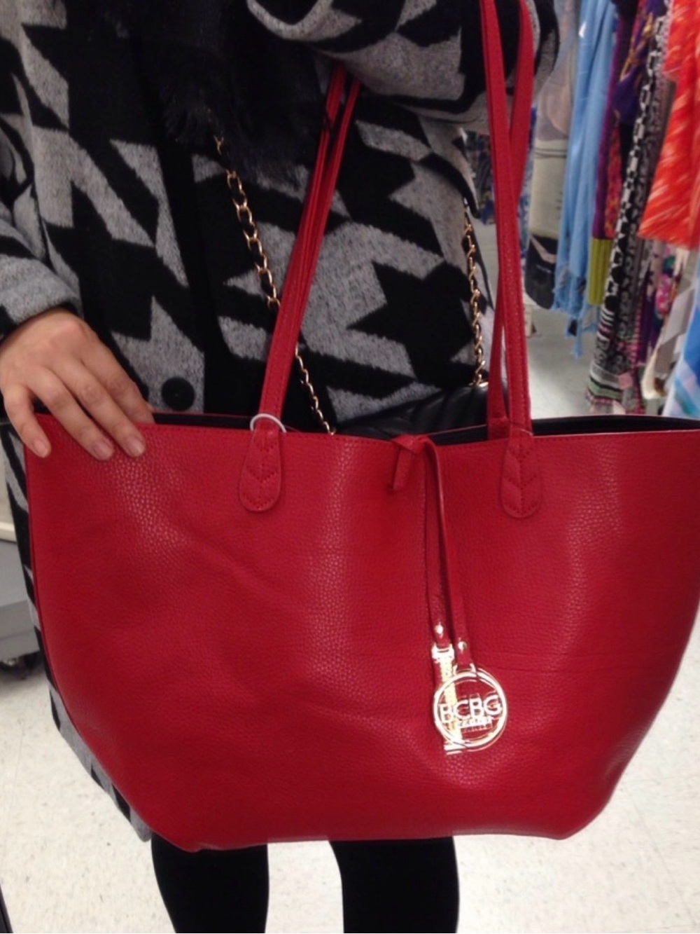 BCBG Paris Red Leather Tote Bag - Picture 7 of 8